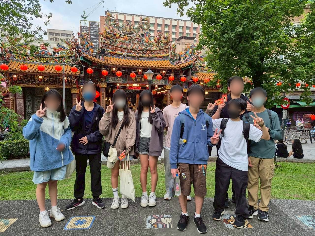 九年級會考前至雙連文昌宮祈福